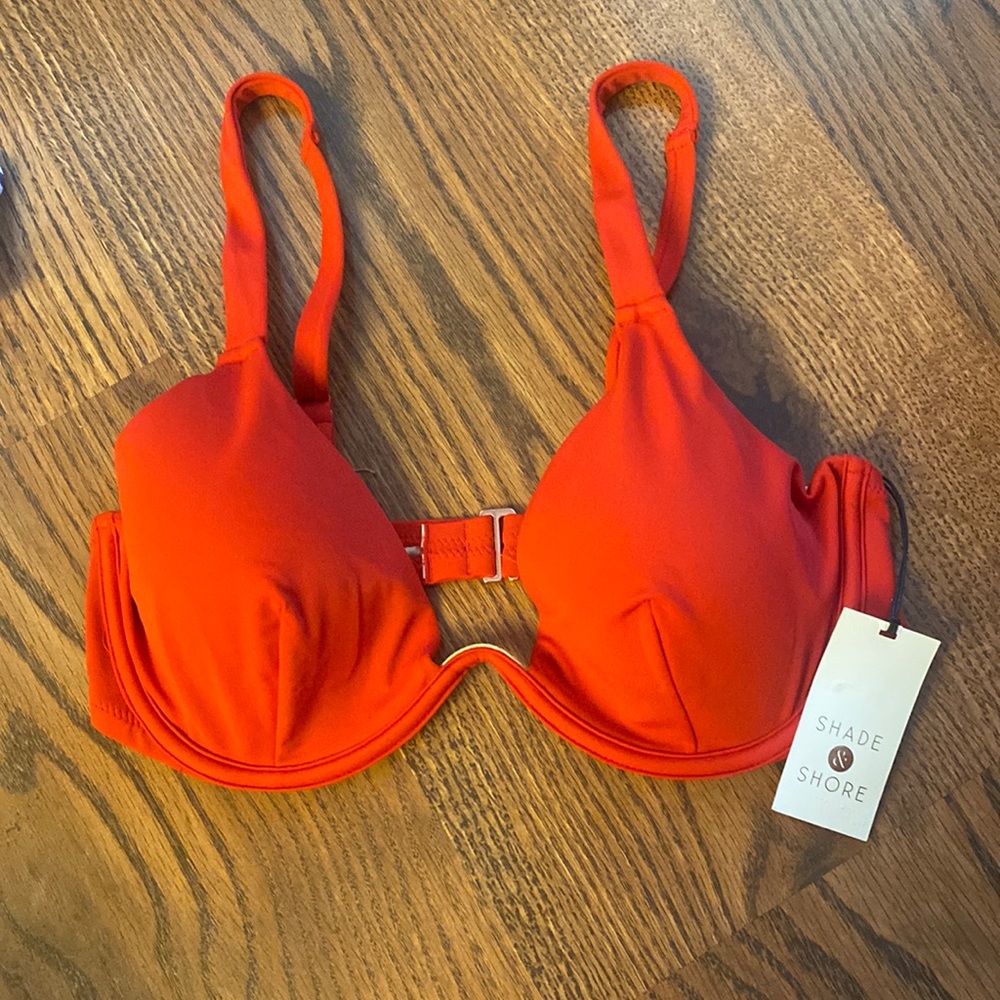 New Shade & Shore Swimsuit Top